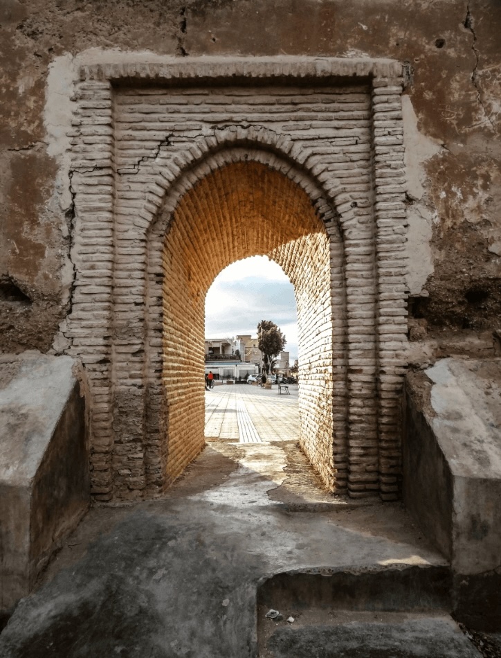 An arch leads through the ancient stone walls of Taroudant